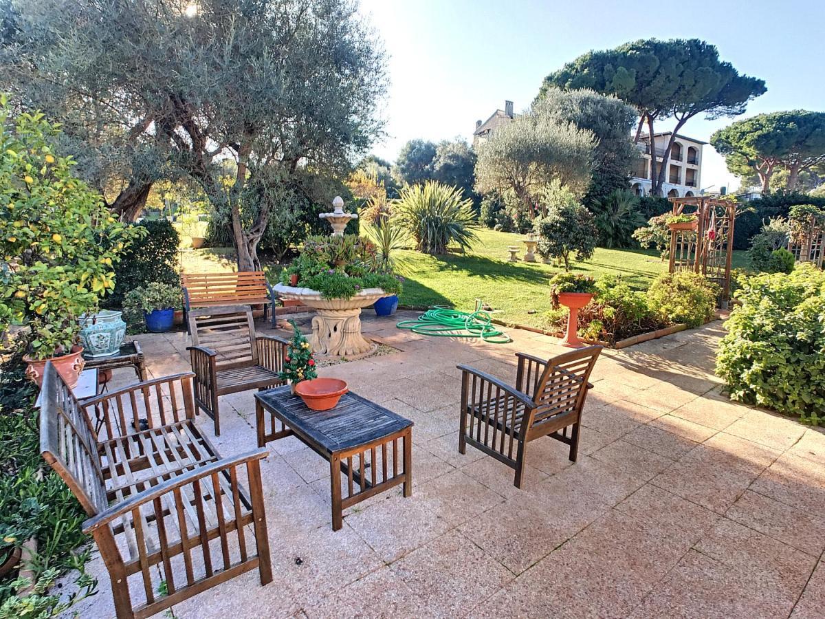 Appartement 2 Pieces Au Coeur Du Cap D'Antibes Exterior foto
