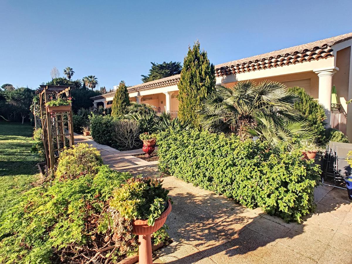 Appartement 2 Pieces Au Coeur Du Cap D'Antibes Exterior foto